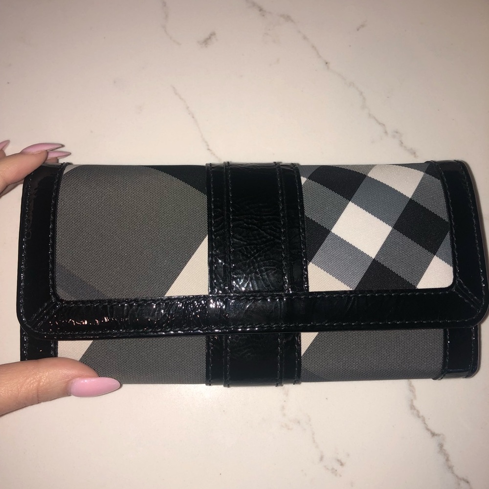 ❌❌NOT FOR SALE Burberry Nylon Wallet